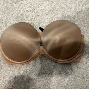 Victorias Secret Strapless VERY SEXY bra 34DD